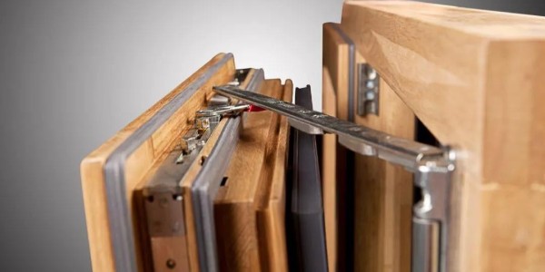 為什么金堂木窗業(yè)的鋁包木門窗價(jià)格不議價(jià)