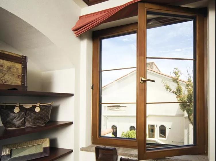 鋁包木門(mén)窗產(chǎn)品展示