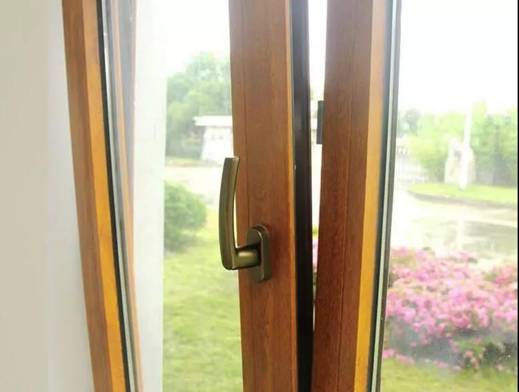 鋁包木門窗細節(jié)展示