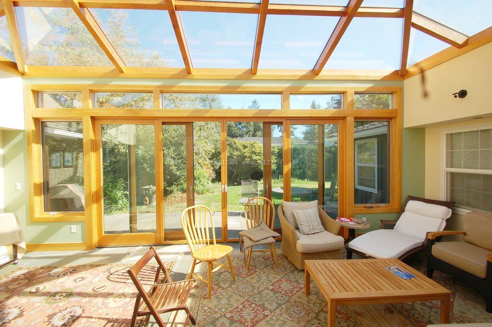 節(jié)能鋁包木陽光房