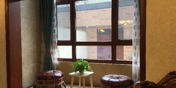 鋁包木門窗價格由什么決定？