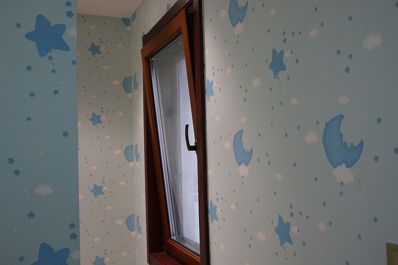 隔音鋁包木門窗臥室場景實(shí)拍